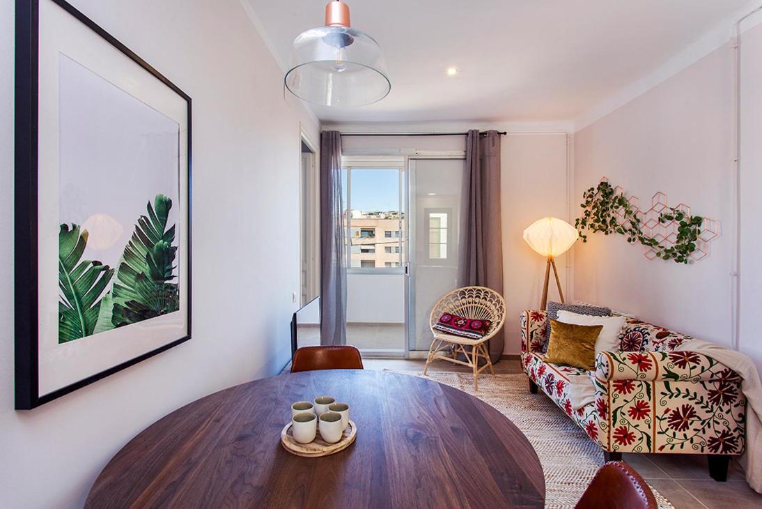 Stay U-Nique Apartments Fira Bcn L'Hospitalet de Llobregat Rum bild