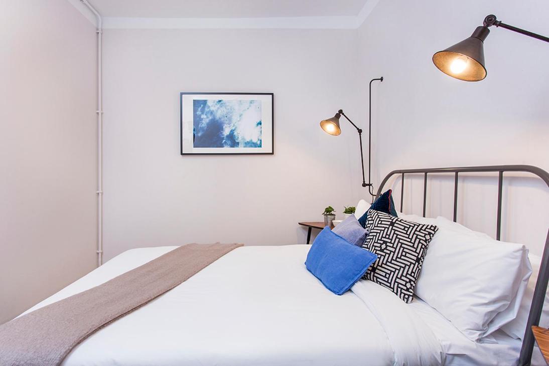 Stay U-Nique Apartments Fira Bcn L'Hospitalet de Llobregat Rum bild