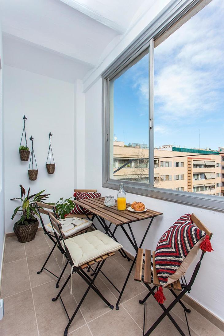 Stay U-Nique Apartments Fira Bcn L'Hospitalet de Llobregat Rum bild