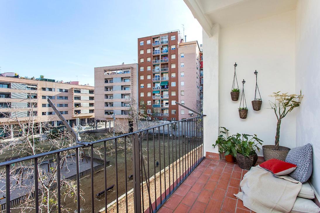 Stay U-Nique Apartments Fira Bcn L'Hospitalet de Llobregat Rum bild