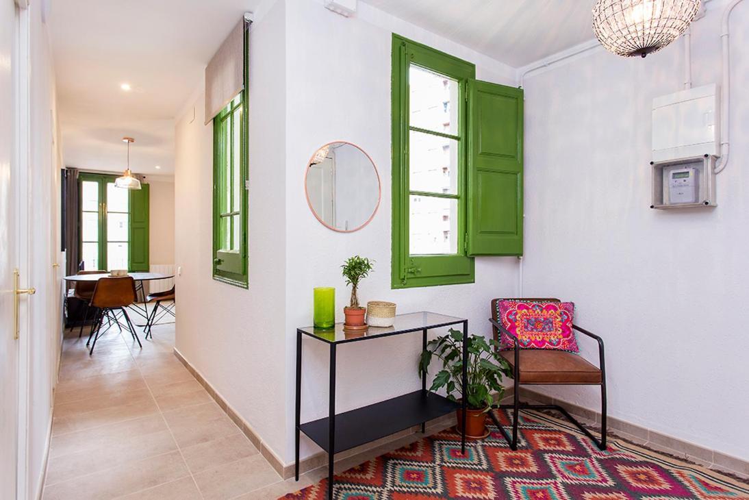 Stay U-Nique Apartments Fira Bcn L'Hospitalet de Llobregat Rum bild